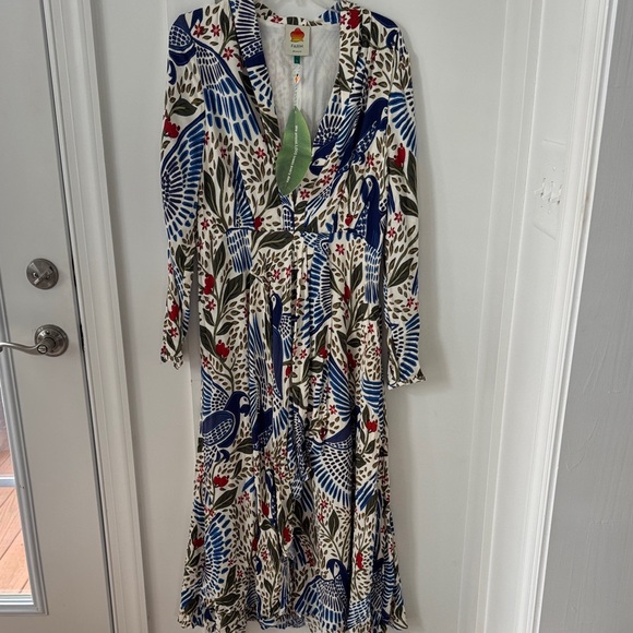 NWT FARM Rio Macaw Flight Maxi Plunging V-neck Long Sleeve Dress S - Picture 3 of 15